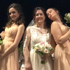 Meet your Posher, Danielle